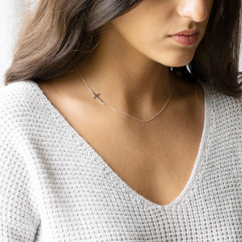 MONOZO Cross Necklace for Women, 14K Gold Plated, 16+2'/18+2' inches, Gold Cross Necklaces for Women, Trendy Gold Jewelry Gifts for Women - Image 4